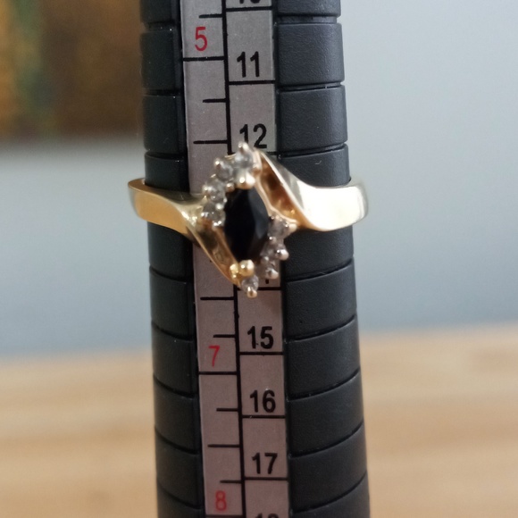 RING 14K Yellow Gold Sapphire and Diamond Cocktail ring Size 6 approximately - Picture 5 of 11